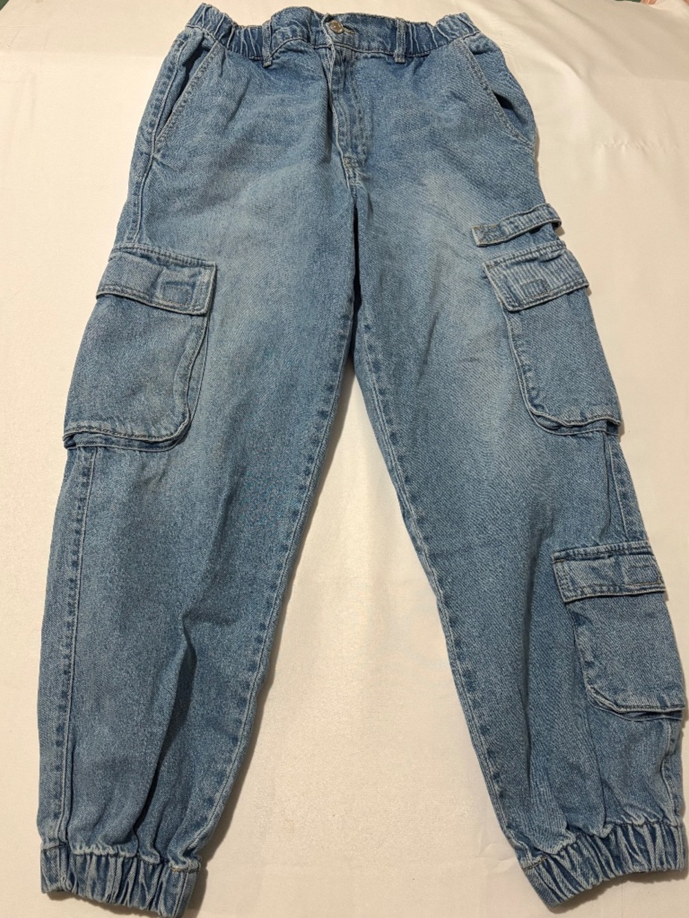 Forever 21 Light Wash Denim Cargo Jogger Pants Size M
